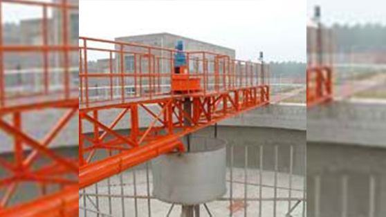 中心傳動(dòng)刮吸泥機(jī)